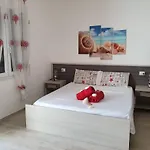 Albachiara סנט'איזידורו