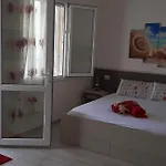 Albachiara Konukevi 3*