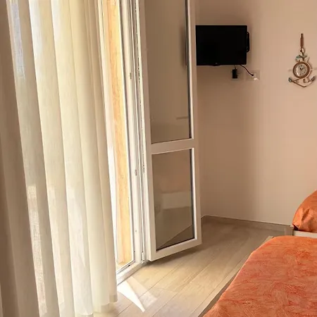 Albachiara 3*