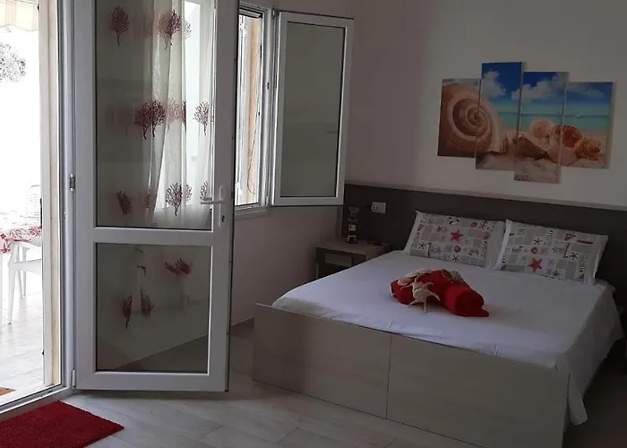 Albachiara בית הארחה 3*